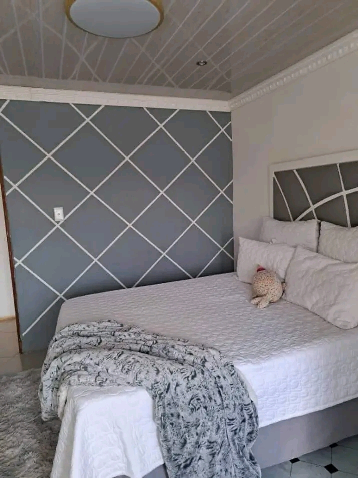 6 bedroom double storey to lease in ext 24 fo  in Protea Glen