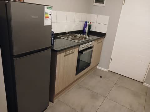 Room available in a 2 bedroom at erand creek   in Midrand