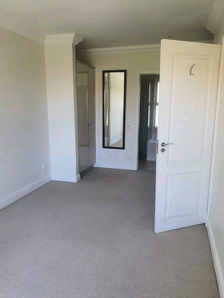 Luxurious 1st floor unit to rent
2 bed 2 and  in Dunkeld