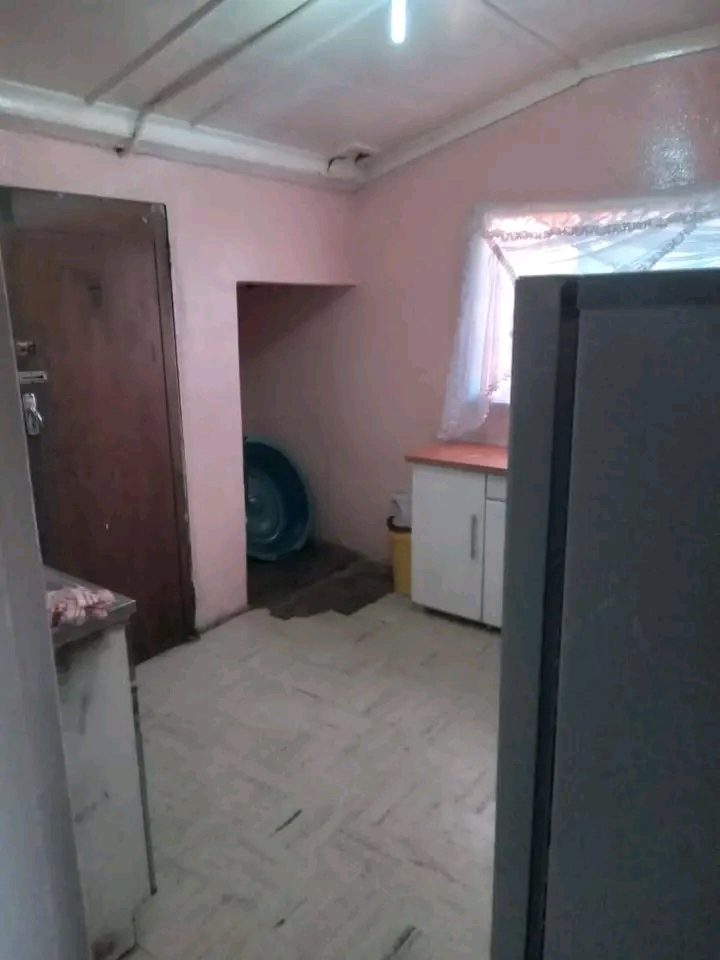 3500 2 bedroom house to rent immediately zone  in Meadowlands