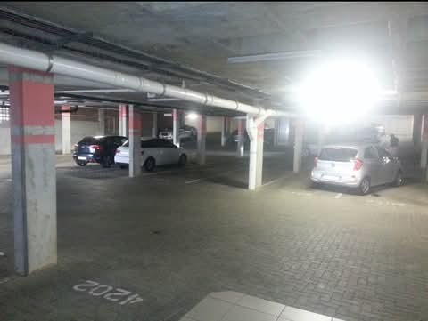 2 bedroom 2bathroom apartment
available now  in Rivonia