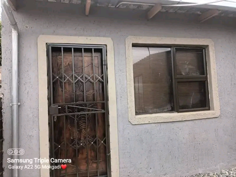 Rooms still available in mina nawe ext 6 for   in Mayfield