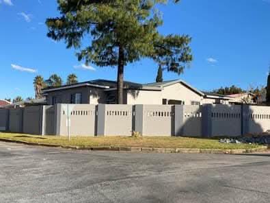 No load shedding zone, pet friendly 4 bedroom  in Edenvale