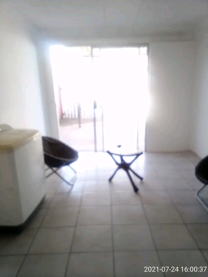 1 bedroom 1 bathroom garden cottage. availabl  in Norkem Park