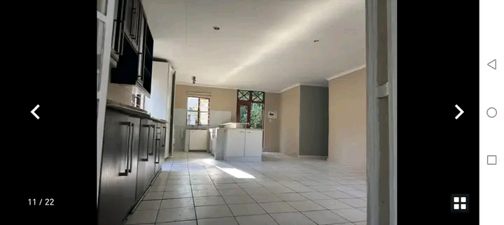 Cottage, randburg 
2.5bedroom 1bath 2carpot   in Ferndale