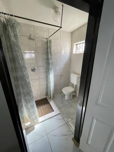 A stunning spacious bachelor with a fitted wa  in Birch Acres