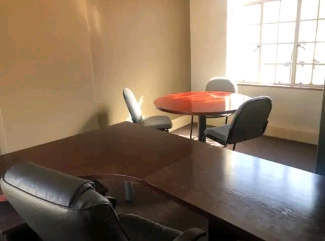 Fully furnished offices at ghandi square

*  in Johannesburg