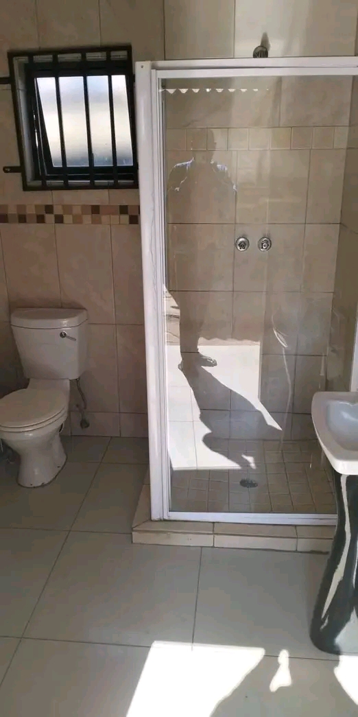 1570 room to rent immediately old dobsonville  in Dobsonville