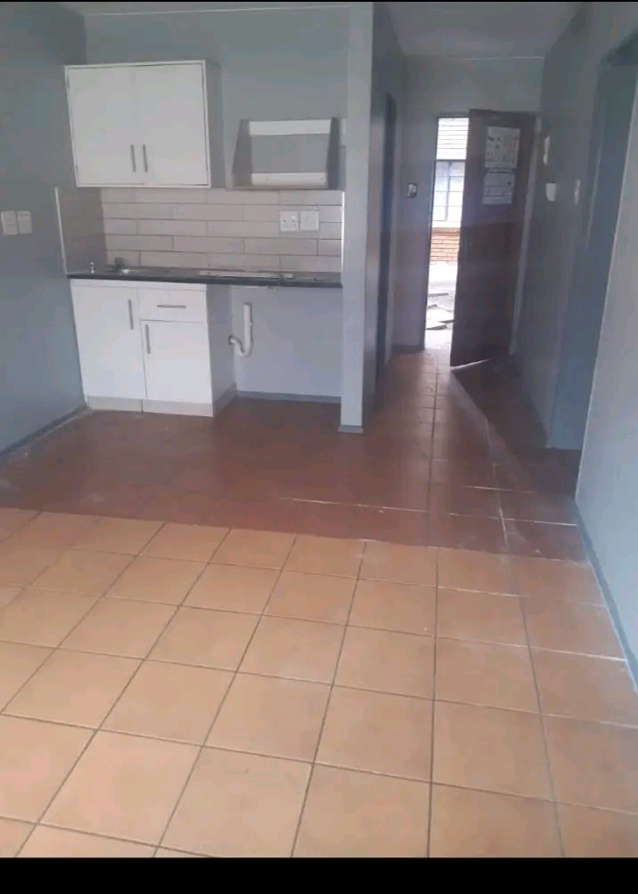 2 bedroom apartments to let located next to n  in Newtown