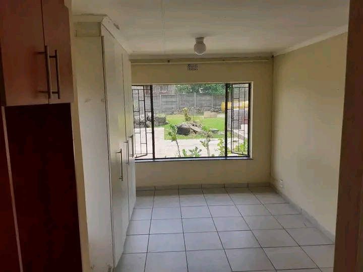 •fitted cupboards with a 4 plate stove
•  in Birch Acres