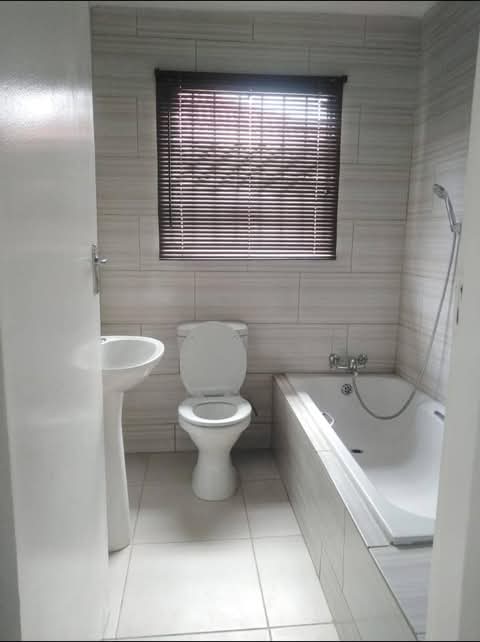 A well maintained stand alone house offering   in Birch Acres