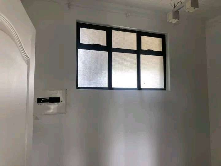 2 bedroom apartment available for rental. r69  in Noordwyk