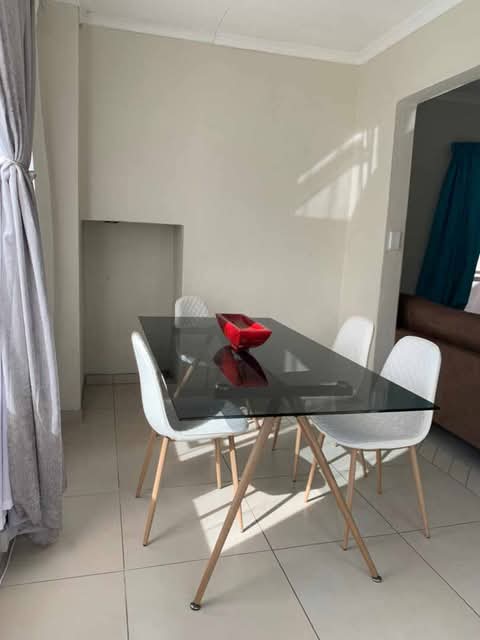 3 bedroom townhouse available for rental 
va  in Vanderbijlpark