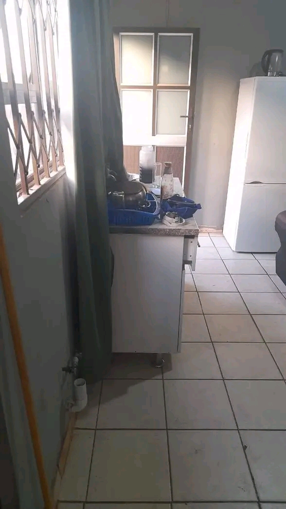 One bedroom cottage available in roets drive   in Vosloorus
