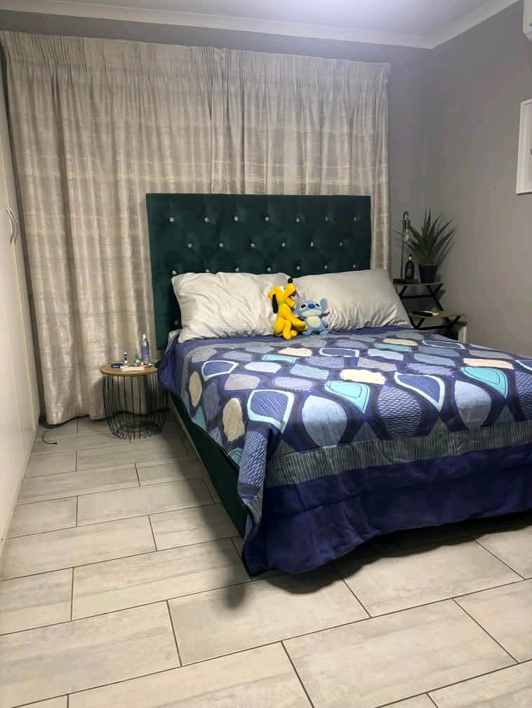Available immediately: spacious 2-bedroom sta  in Centurion