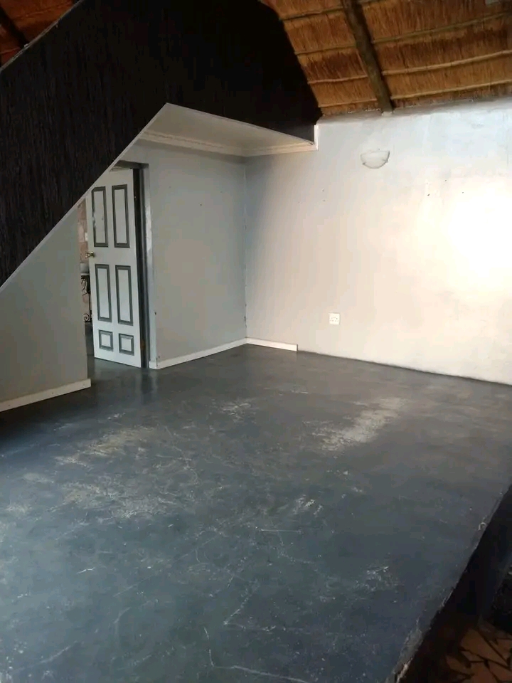 3 bedroom 2 bath lapa house in north road, jo  in Roseacre