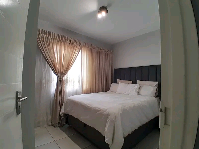 Stunning 2 bedroom apartment to rent is now a  in Fleurhof