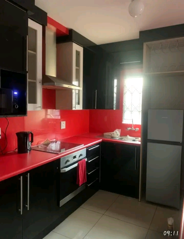 This beautiful house is empty & available to   in Boksburg