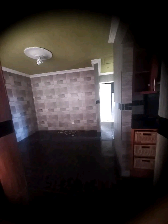 2 bedroom house for rental available in secur  in Kew