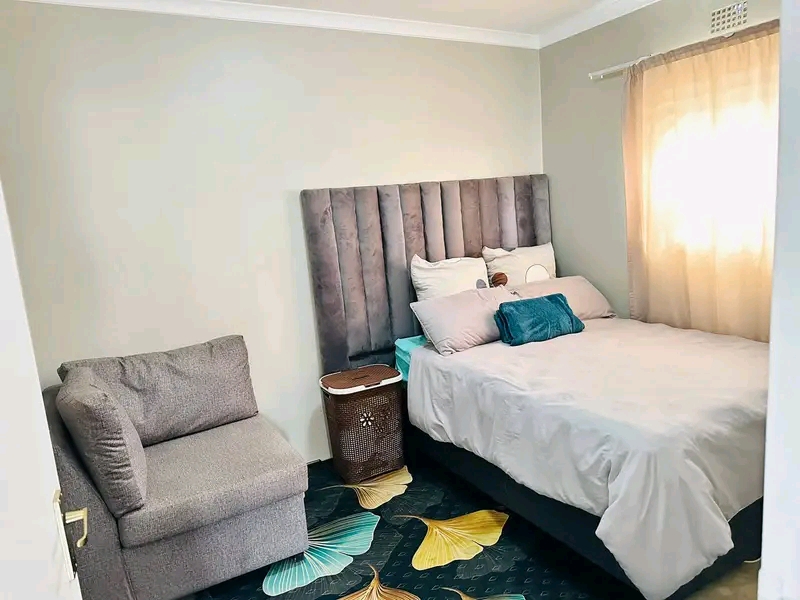 3 bedroom house available in ext 45 north 
n  in Clayville