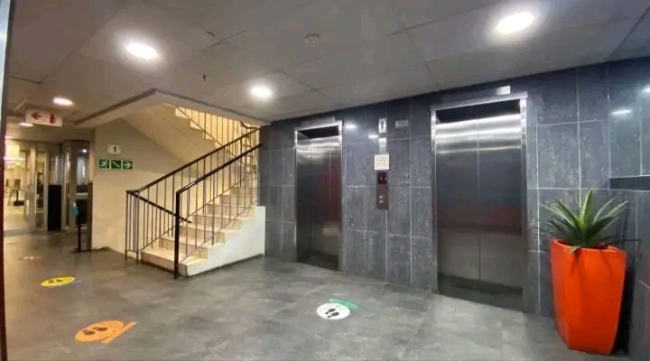 Available now | affordable studio flat  🏙�  in Johannesburg
