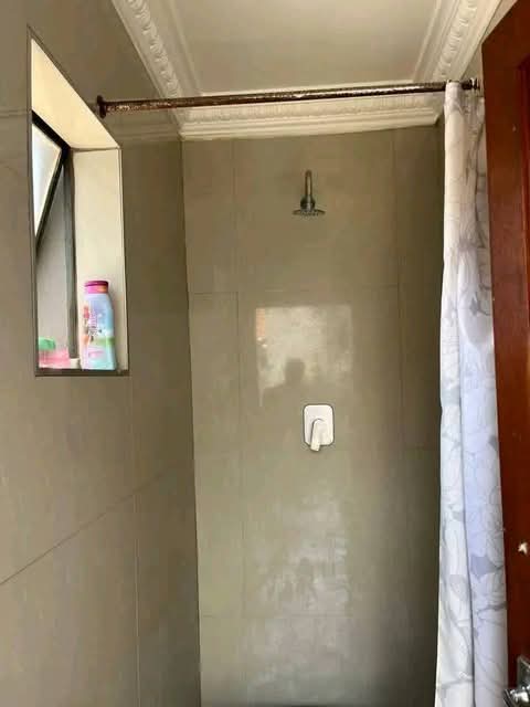 Spacious room to rent in c.e.5
r2,500 /pm |   in Vanderbijlpark