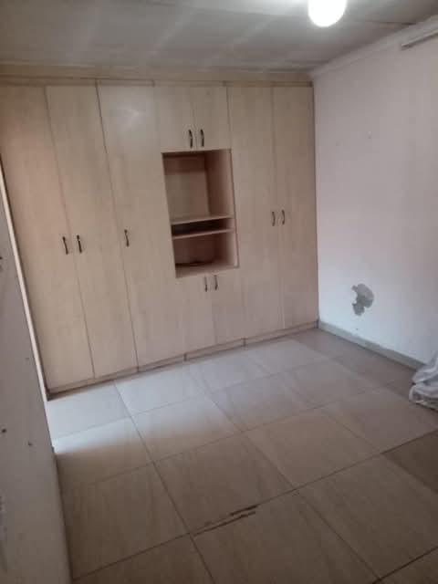 3 bedrooms house with a fitted kitchenette, f  in Birch Acres
