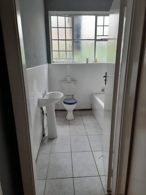 Absolutels for rent in east, johannesburg
**  in Bellevue