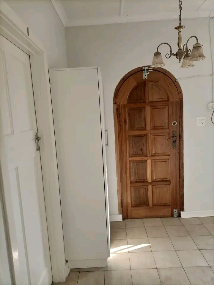 Rooms available at 46 pandora rd in a very be  in Kensington