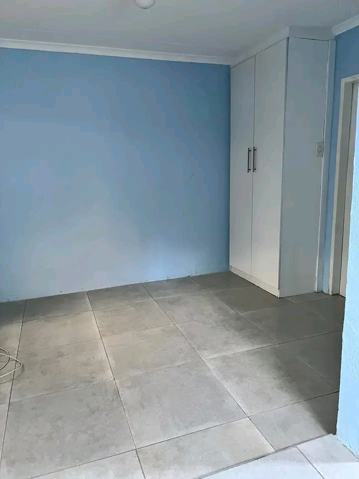 Cottage available from the 1st september 2024  in Cosmo City