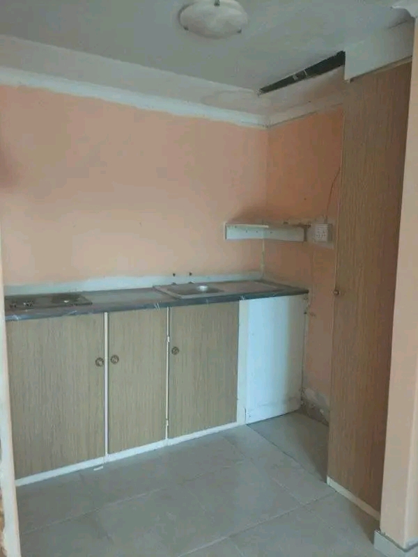 1 bedroom cottage with fitted kitchen, fitted  in Birch Acres
