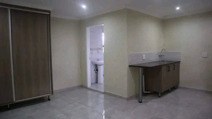 Cottage to rent is now available at ext 20  2  in Protea Glen