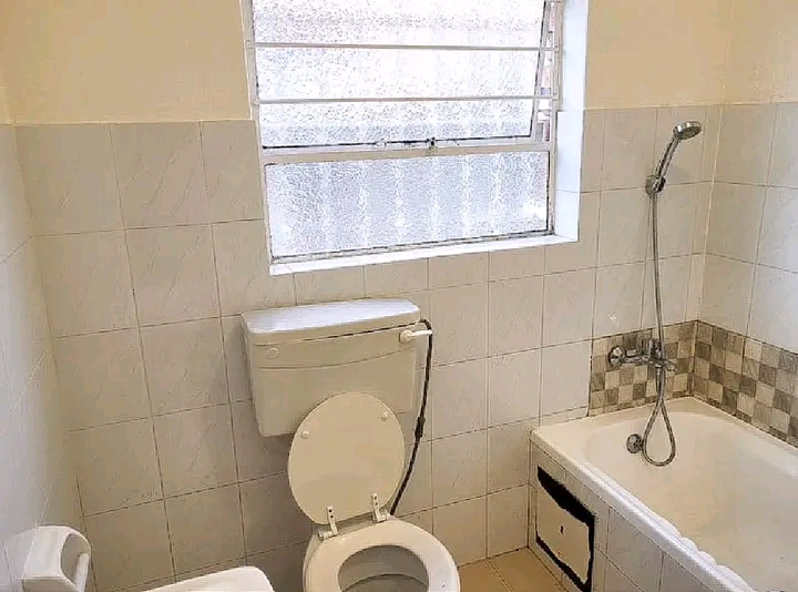 Home for rental🎖️🎖️🎖️joburg so  in Turffontein