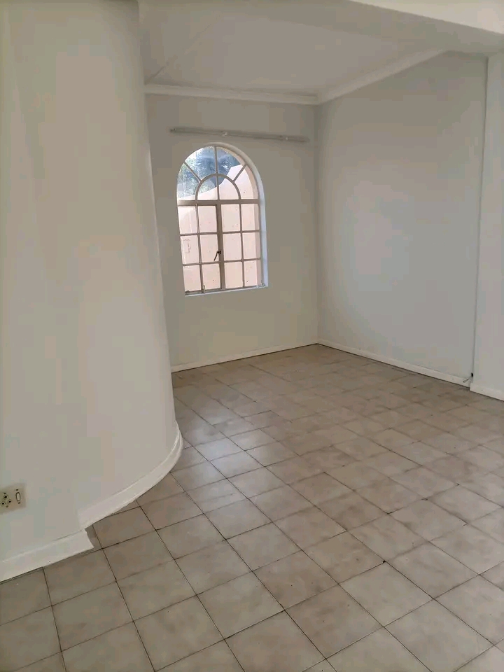 Rooms available at 46 pandora rd in a very be  in Kensington