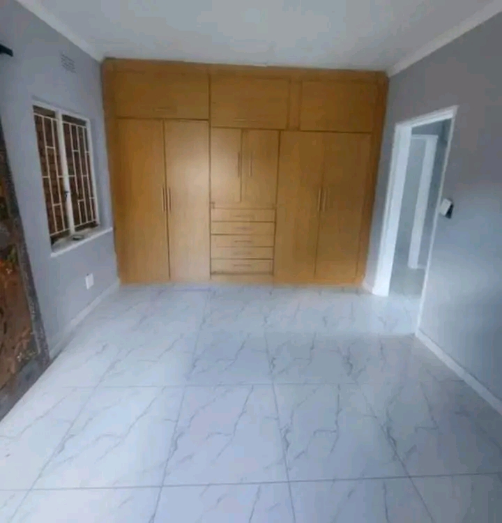 🏡 randhart - rental - 3 beds house for ren  in Alberton