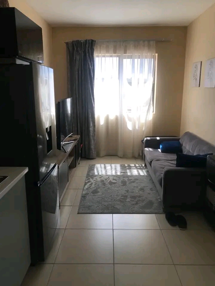 Other room bachelor available to rental with   in Orlando West