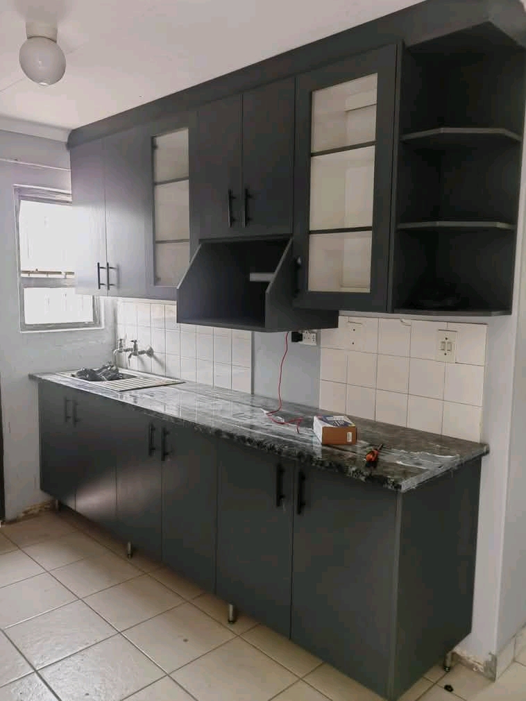 A cosy 3 bedroom stand alone house readily av  in Norkem Park