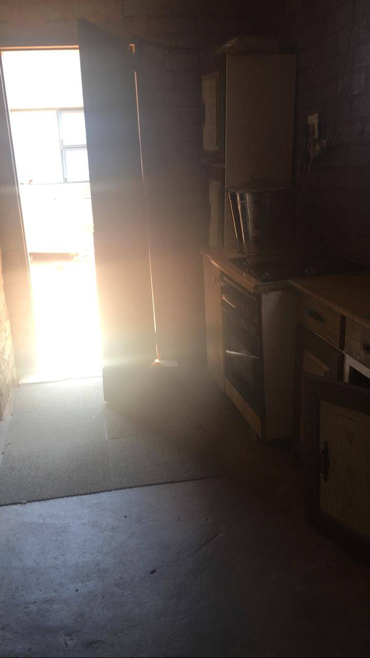 Good evening guys,house to rent available in   in Braamfischer