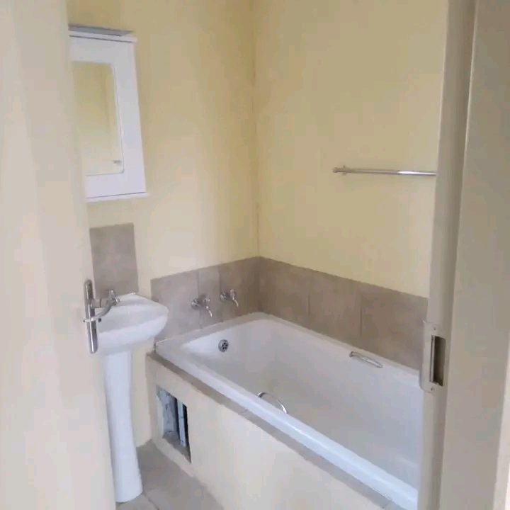 House for rental
available immediately 
3 b  in Pretoria