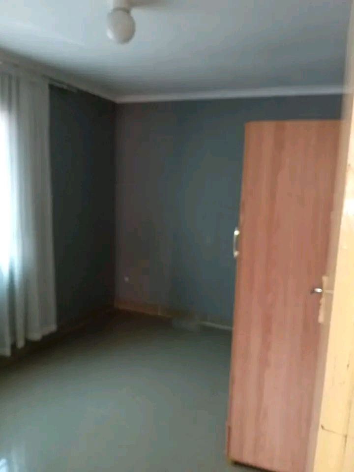 This house is located in a quiet and friendly  in Kempton Park