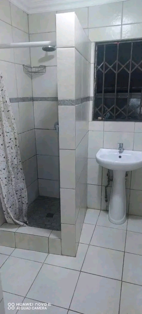 Rooms available immediately in west next to p  in Mamelodi