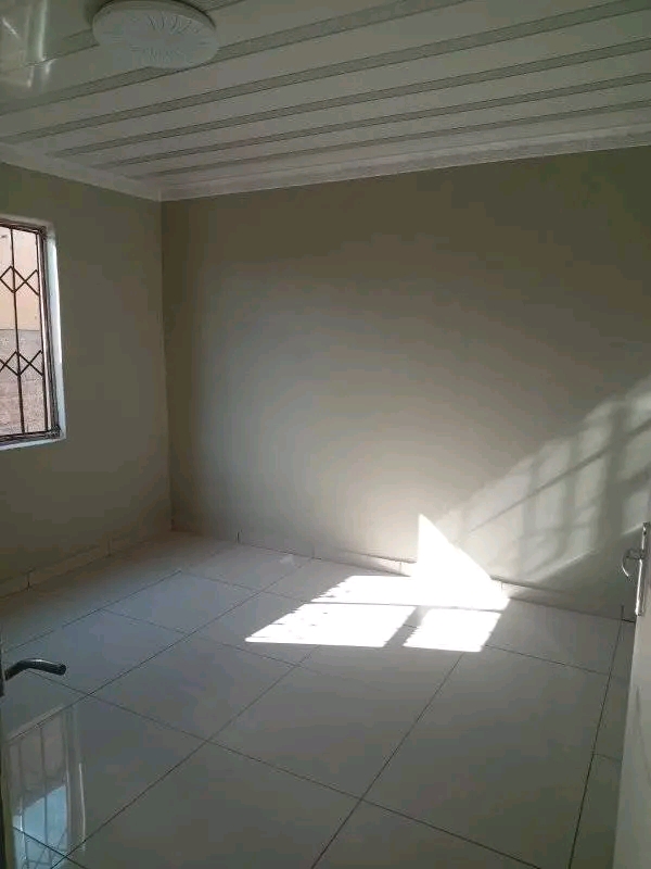 Ext 5 📌 
near cell c 
one bedroom cottag  in Ebony Park