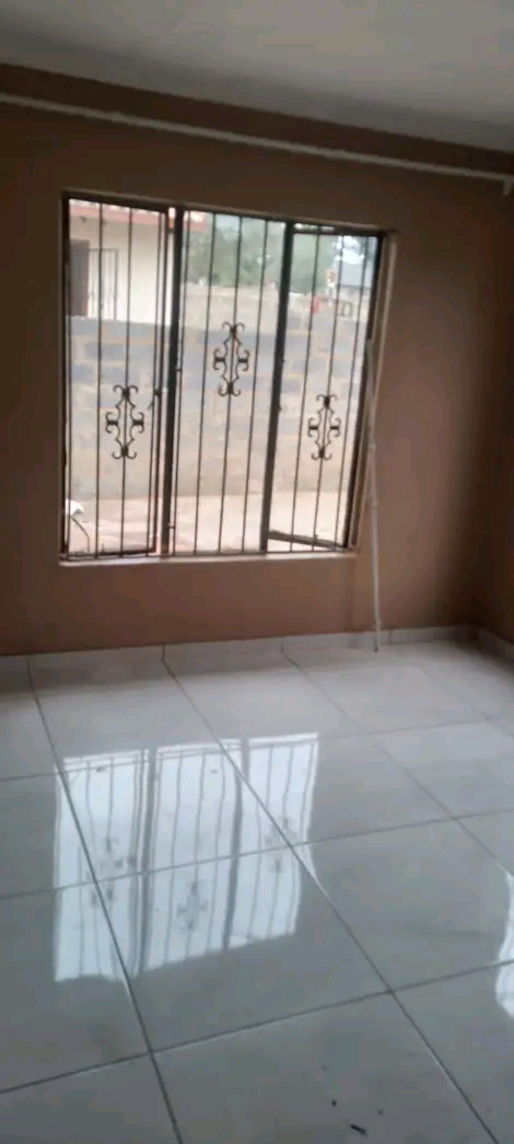 2 bedroom house  available at ext 4
rent r50  in Ebony Park