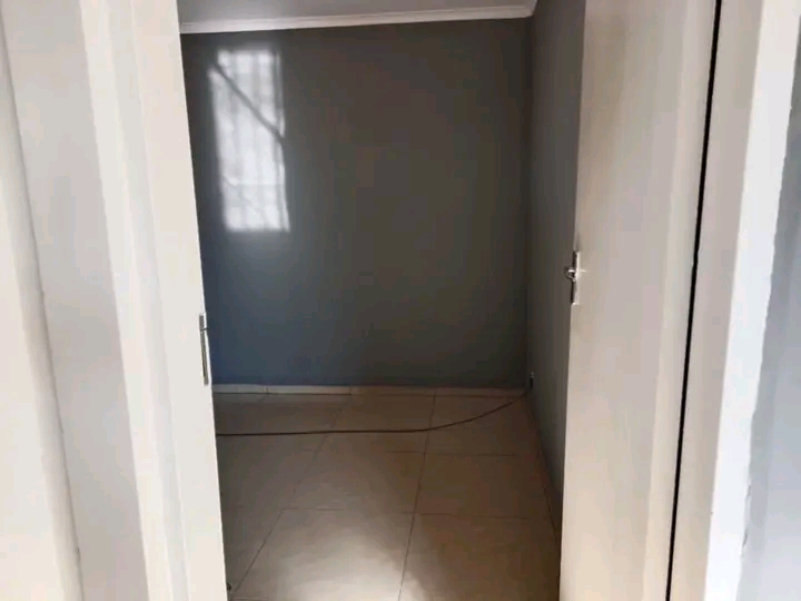 A spacious family house available to rent
re  in Windmill Park