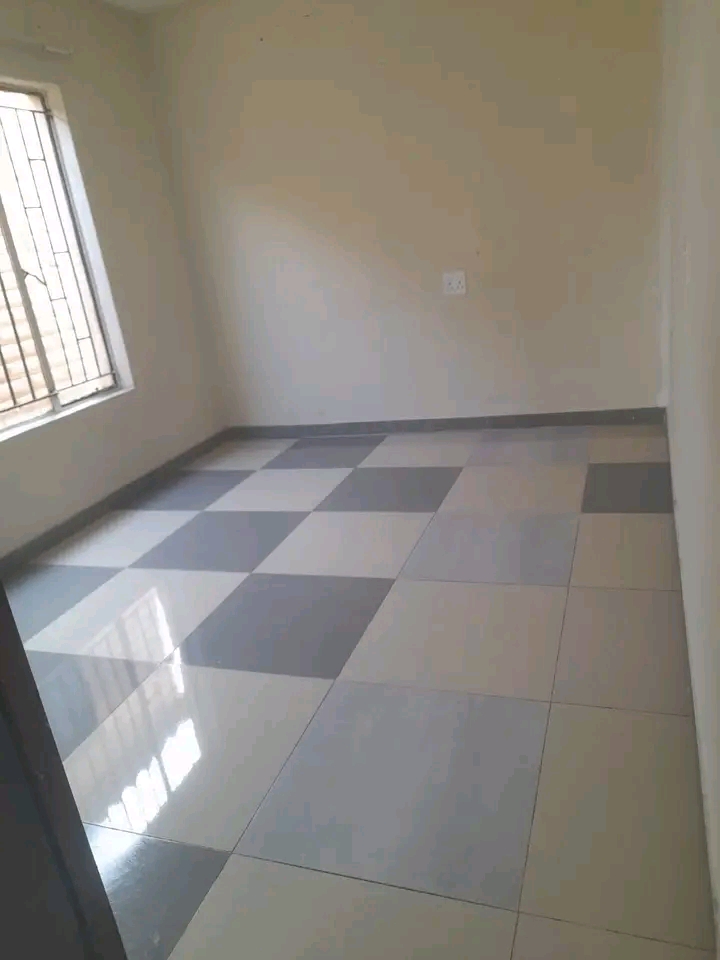 Spacious 1 bedroom cottage available for rent  in Cosmo City