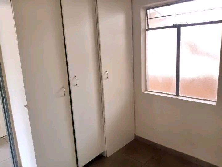 Jabulani manor

2nd floor unit
open plan l  in Soweto