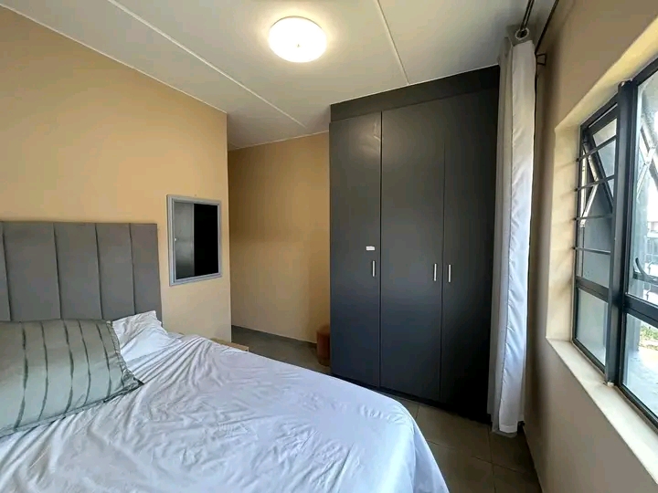 Modern 2 bedroom 2 bathroom apartment availab  in Midrand