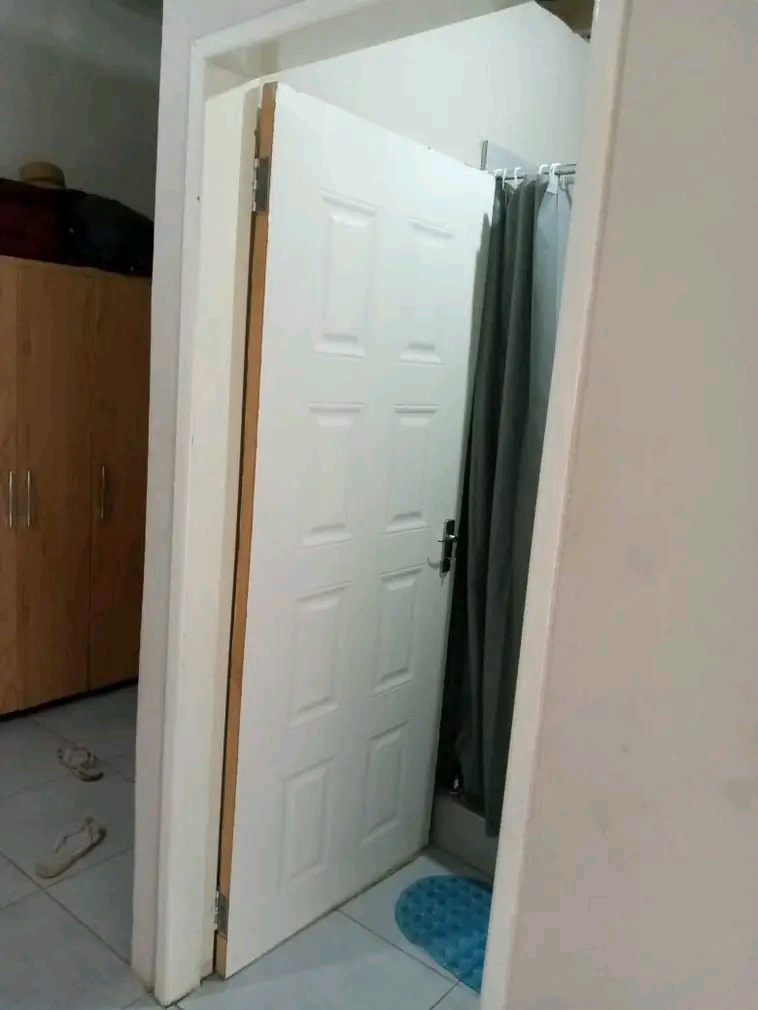 1 bedroom available immediately in ext 2 madu  in Nellmaphius