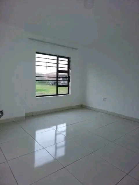 2 bedroom apartment available to rent
fully   in Spruitview