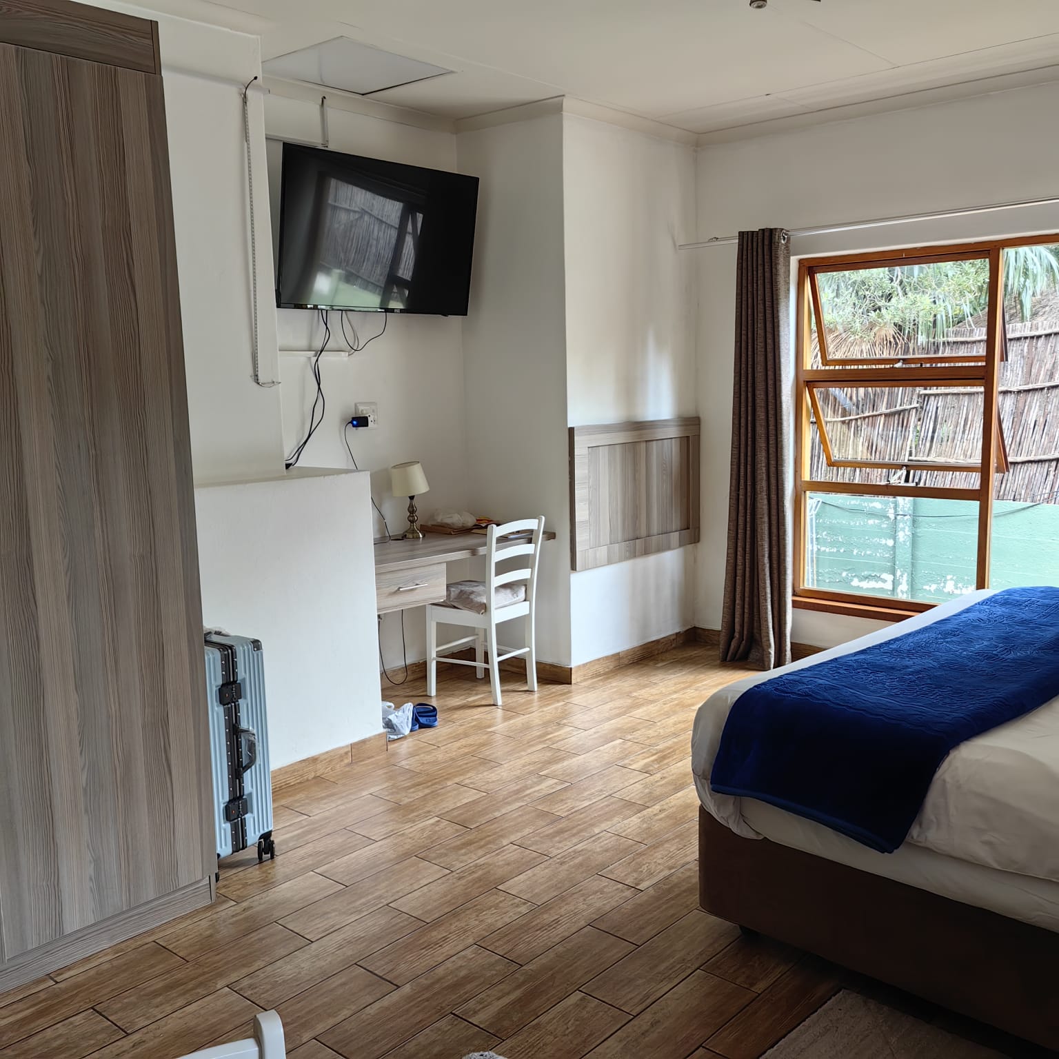  50 galena  
short term 

50 galena offers  in Roodepoort